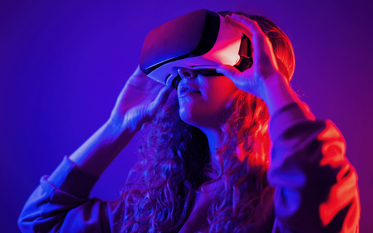 Computer science study reveals potential  privacy risk in virtual reality headsets